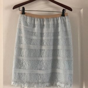 Lace skirt